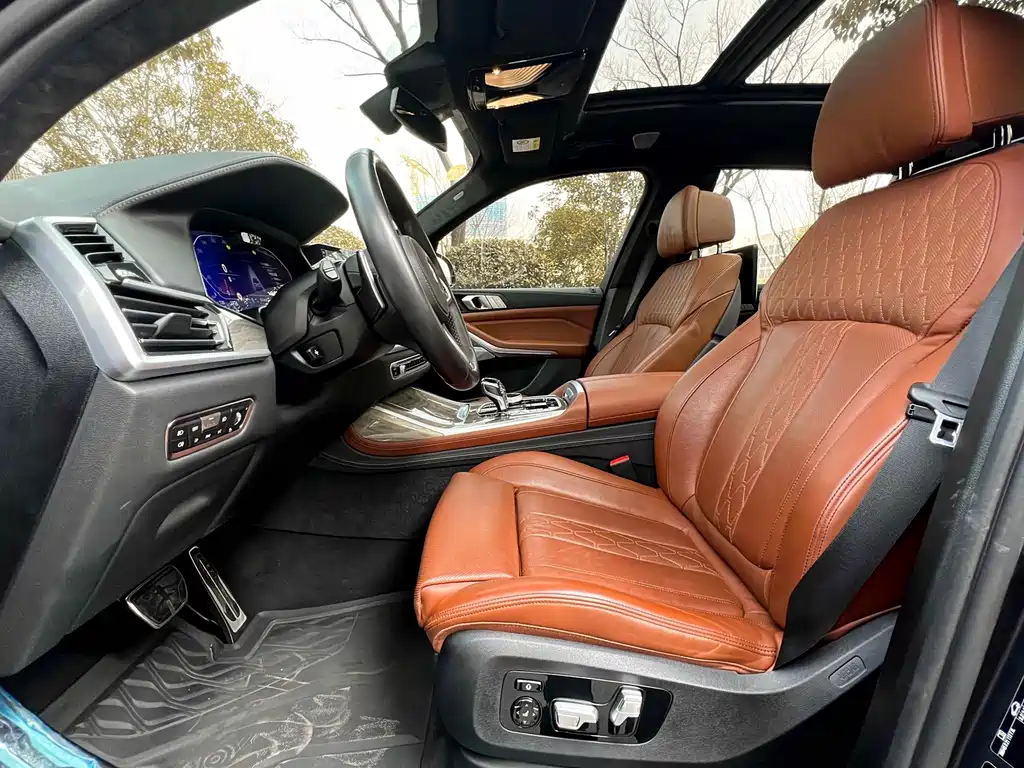 BMW X7 — миниатюра 7