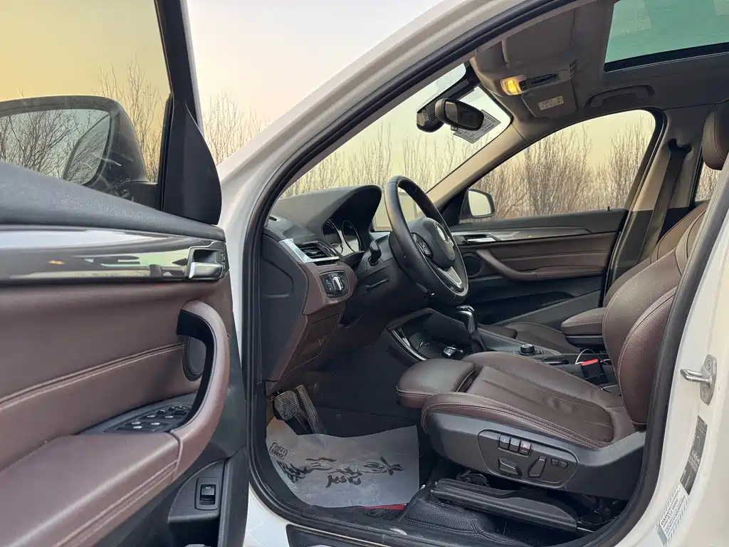 BMW X1 — миниатюра 7