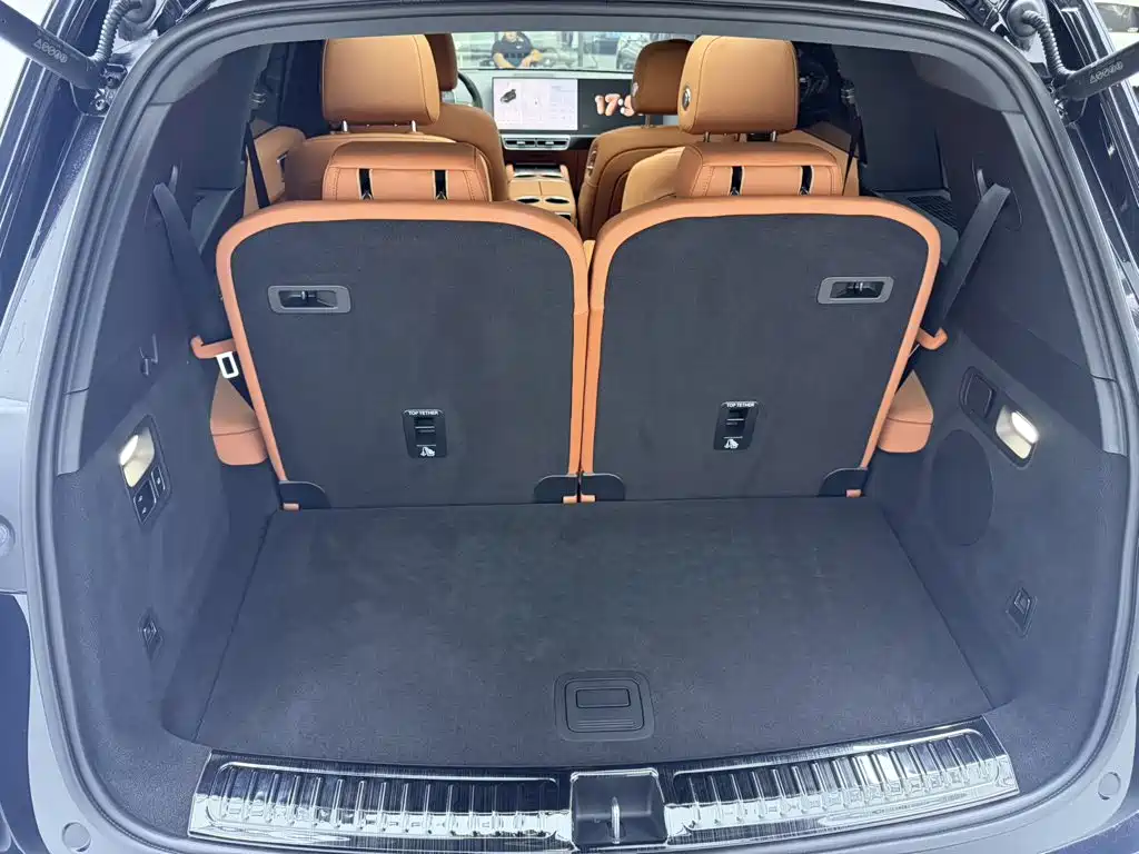 Li Auto Li L8 — миниатюра 18