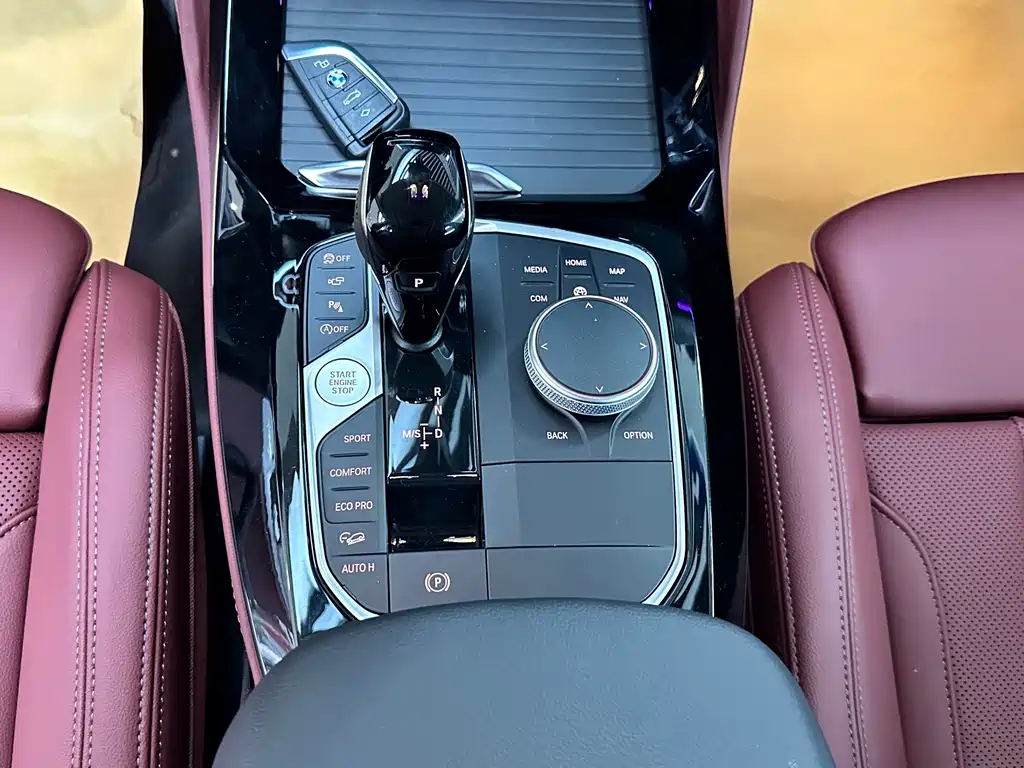 BMW X4 — миниатюра 15