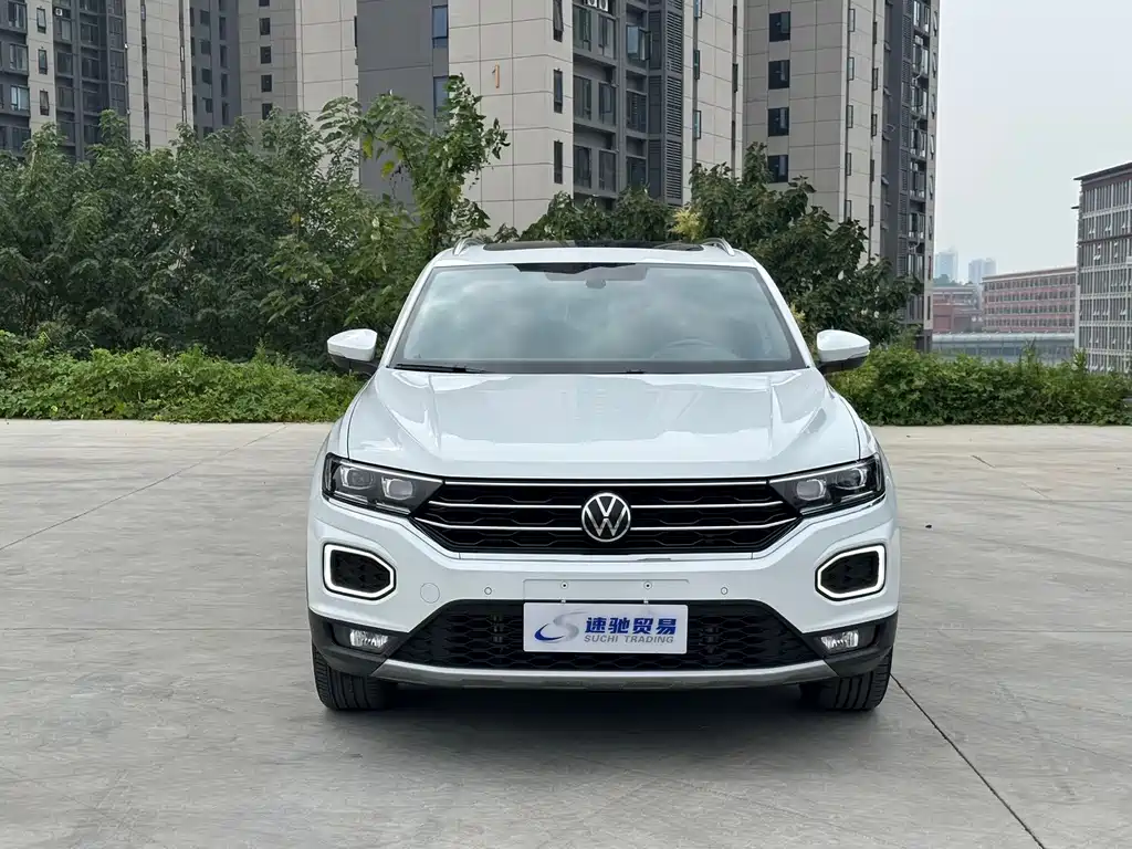 Volkswagen T-Roc — миниатюра 2