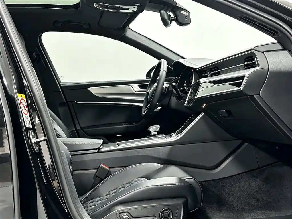 Audi A6L — миниатюра 7