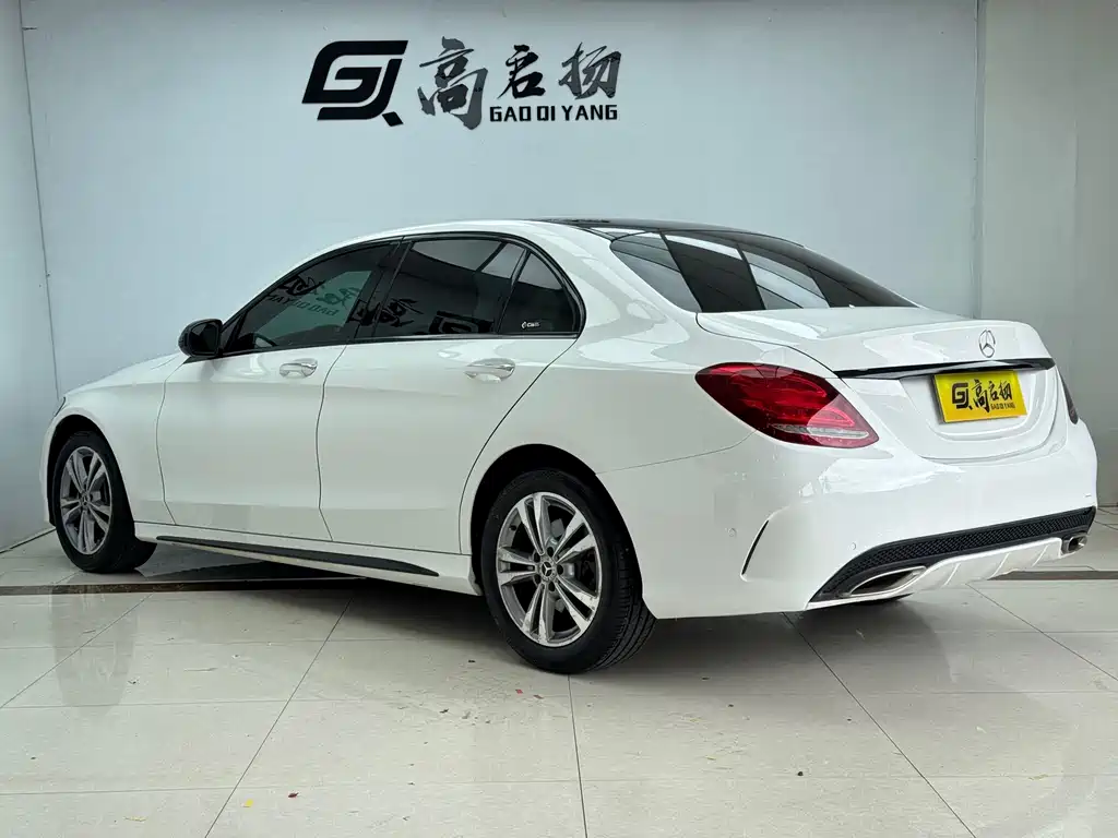 Mercedes-Benz C-Class — миниатюра 24