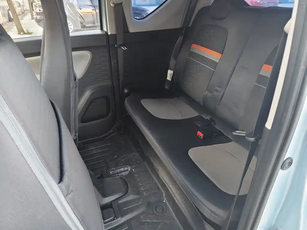 Wuling MINIEV — миниатюра 14