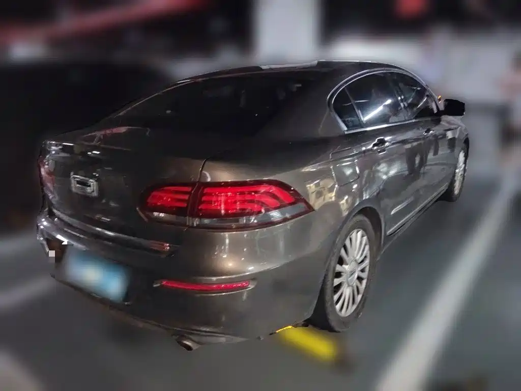 Qoros Qoros 3 — миниатюра 6