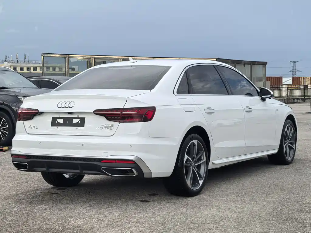 Audi A4L 2020 40 TFSI Luxury