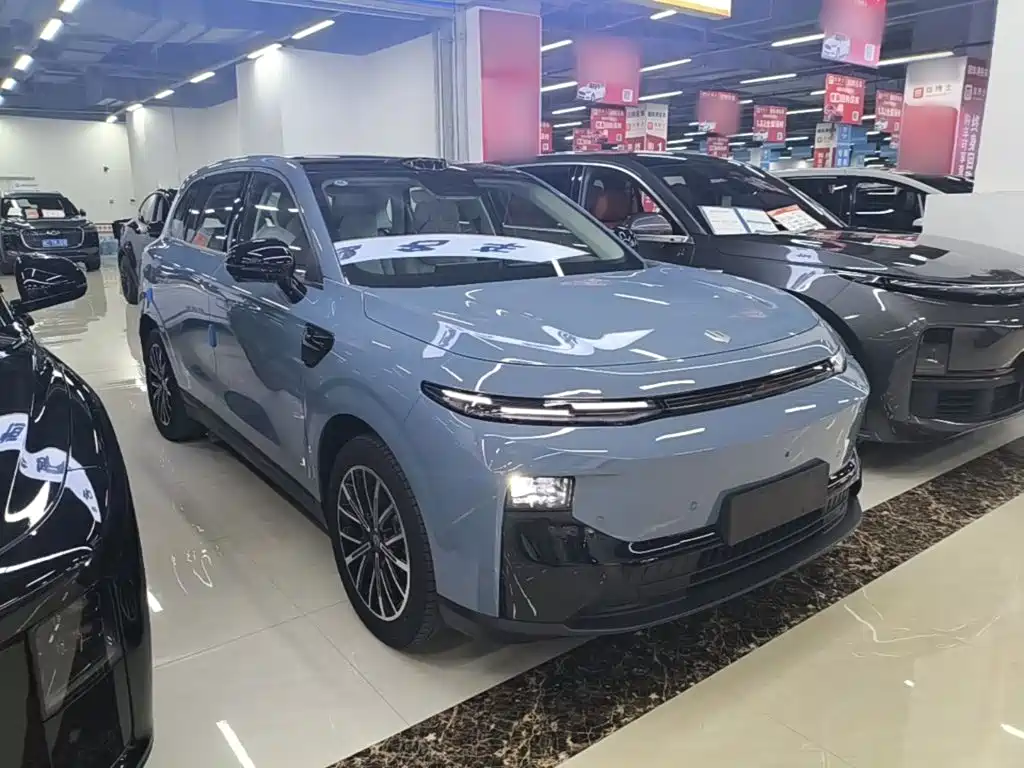Leapmotor Leapmotor B10 — миниатюра 4