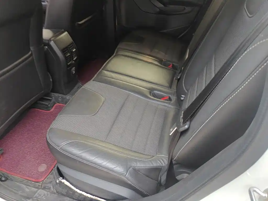 Ford Kuga — миниатюра 13