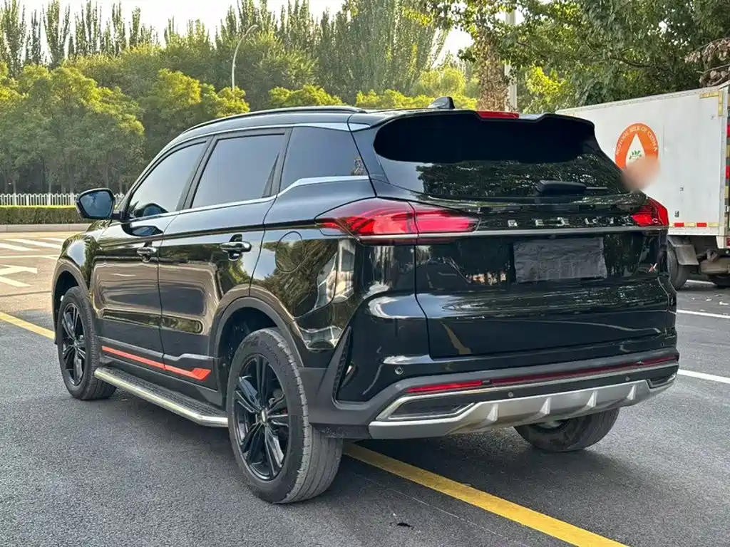 Geely Boyue — миниатюра 11
