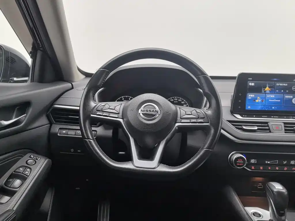 Nissan Teana — миниатюра 11