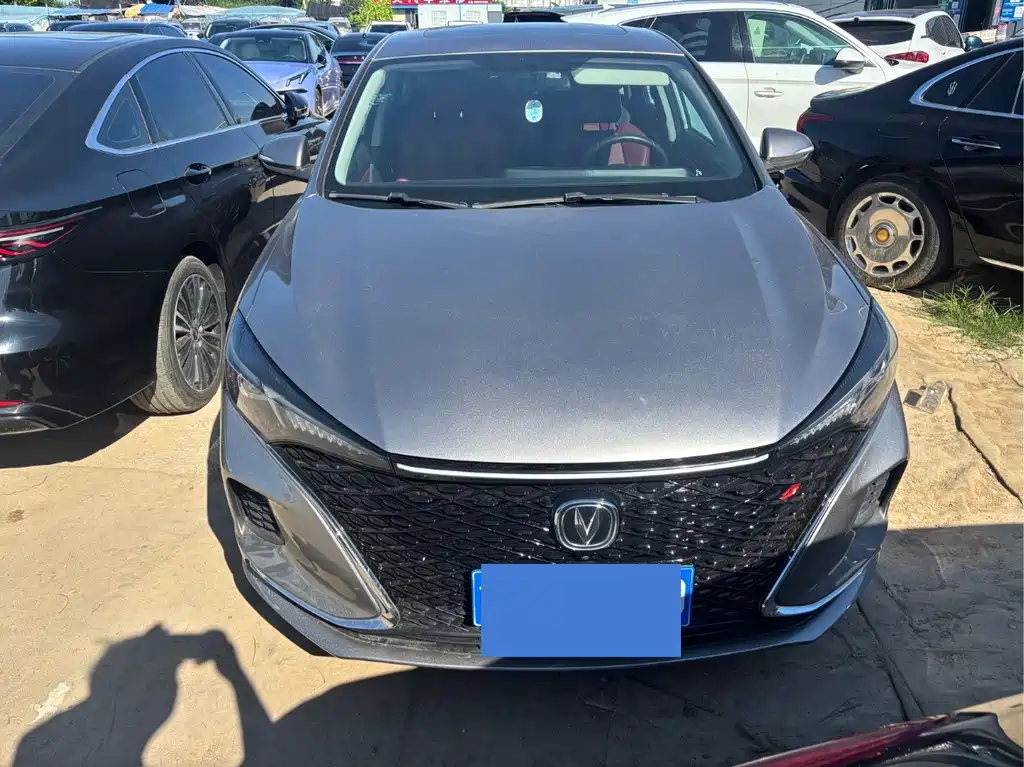 Changan Eado — миниатюра 2
