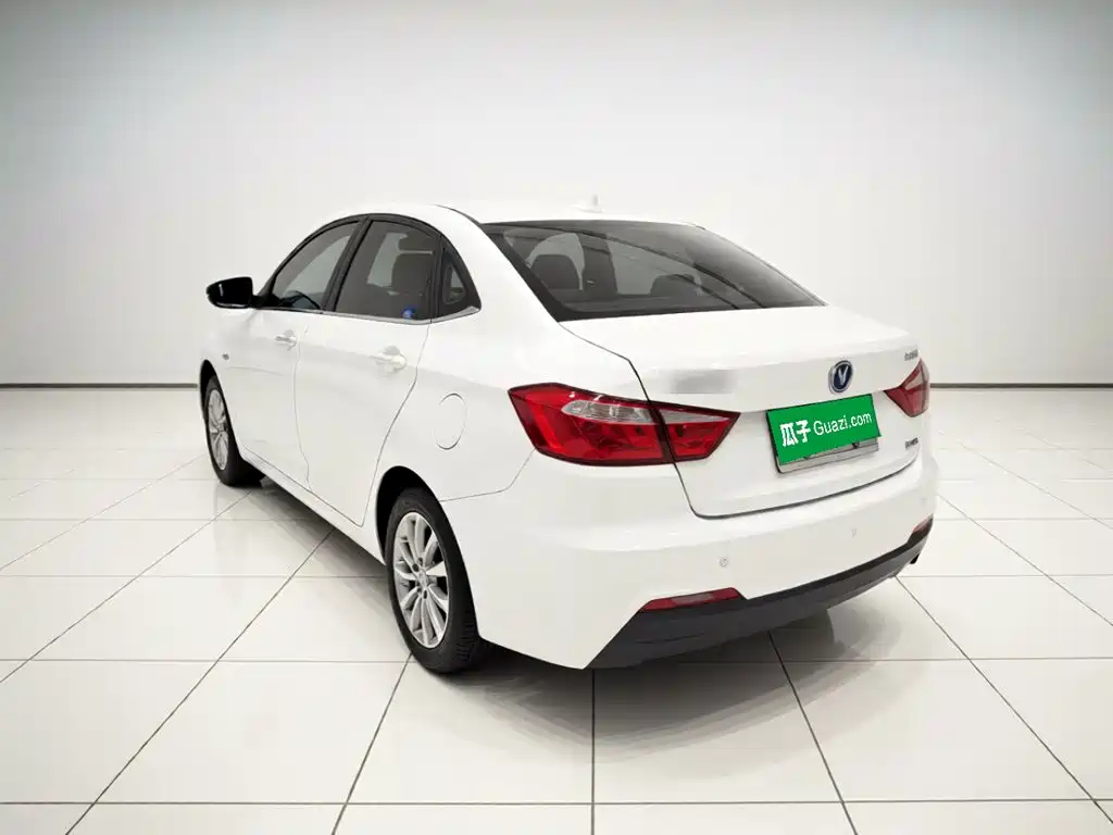 Changan V7 — миниатюра 4