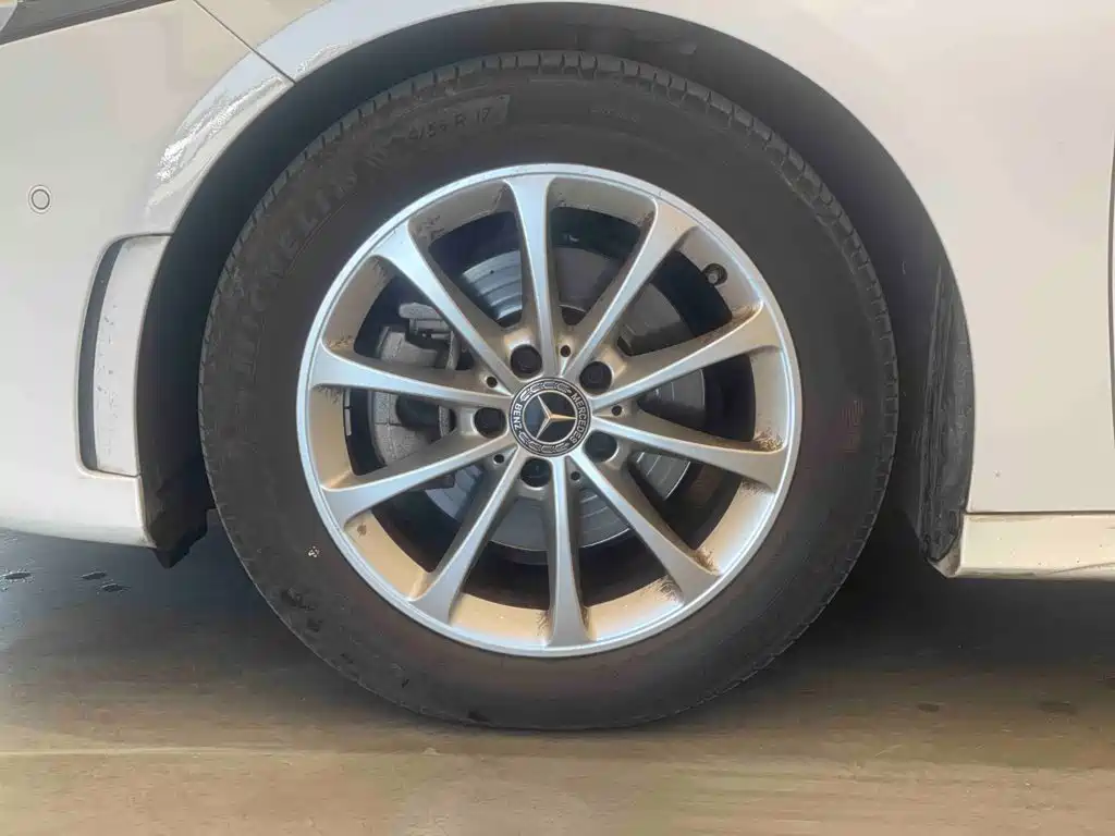 Mercedes-Benz A-Class — миниатюра 4