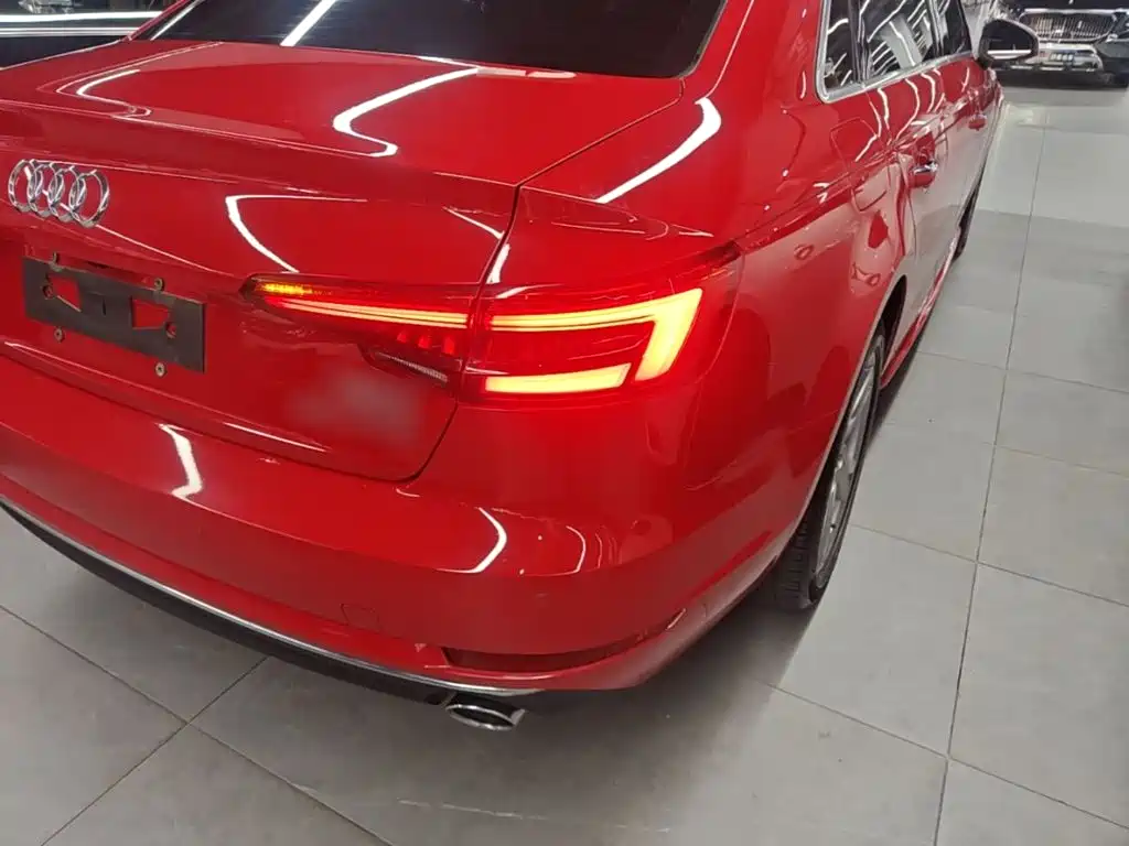 Audi A4L — миниатюра 8