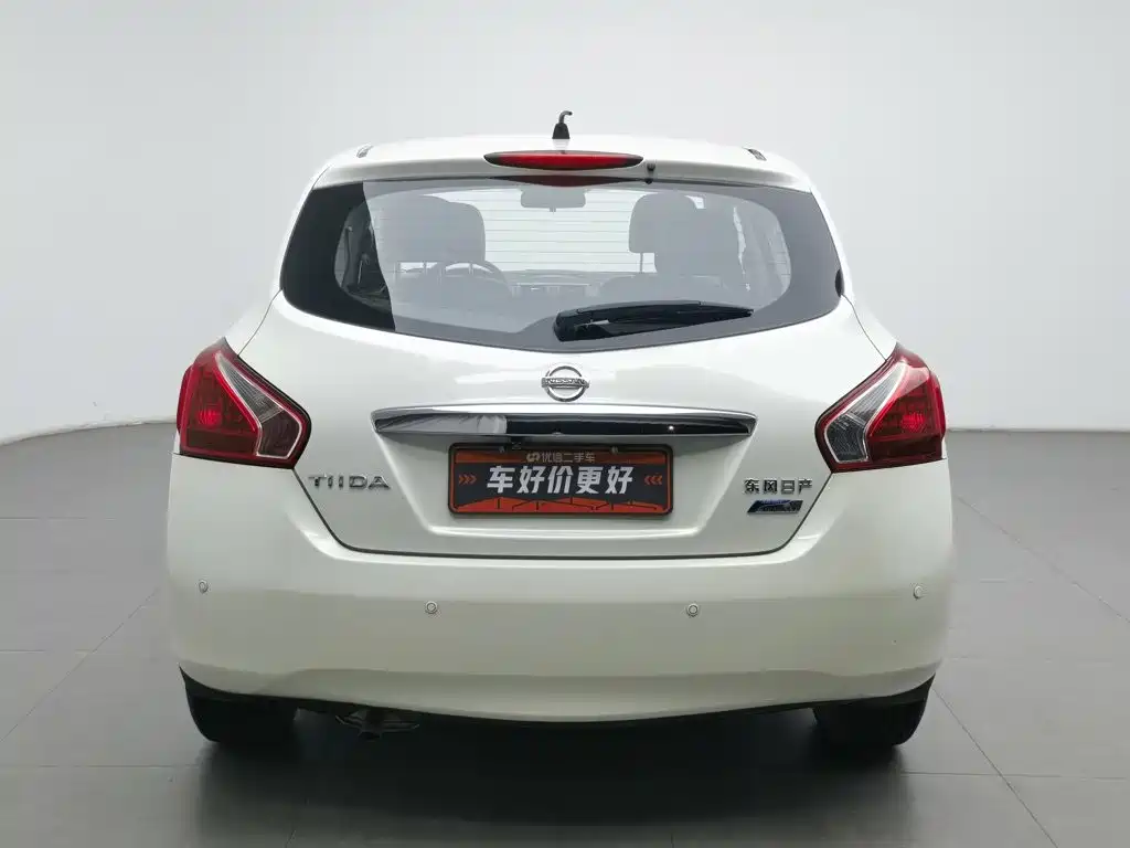 Nissan Tiida — миниатюра 4