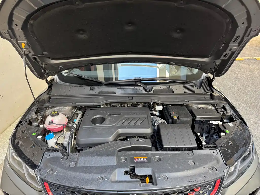 Geely Binyue — миниатюра 17