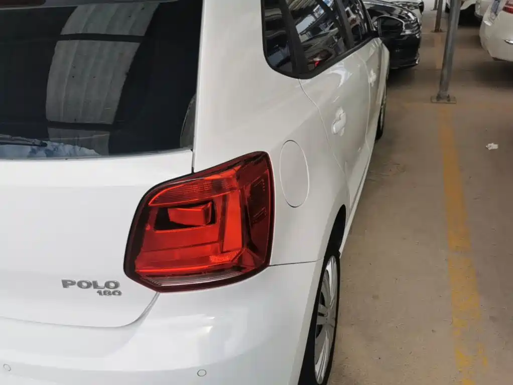Volkswagen Polo — миниатюра 8
