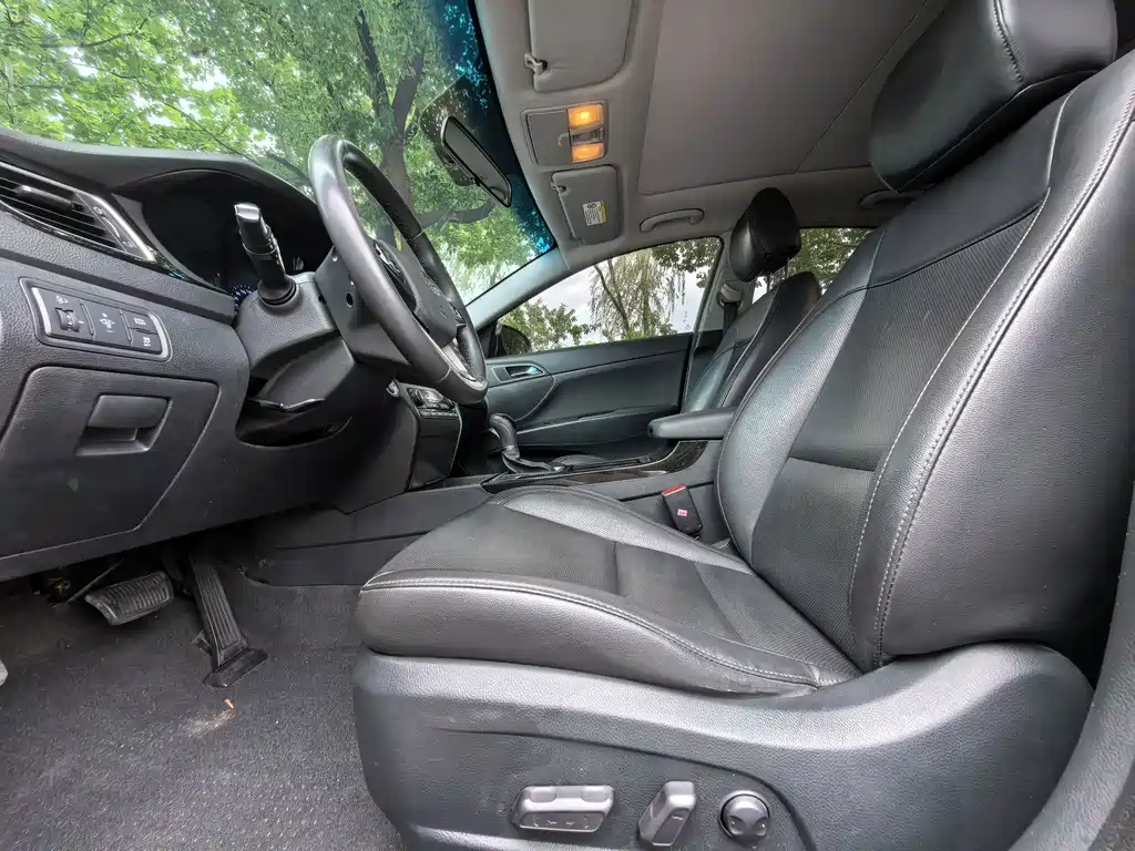 Hyundai Mistra — миниатюра 8
