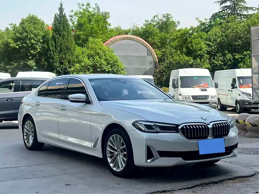 BMW 5 Series 5 2022 525Li Luxury