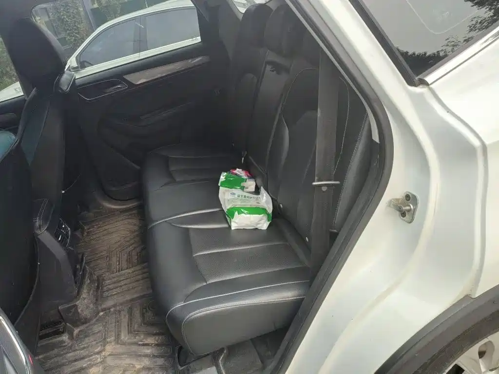 Roewe RX5 — миниатюра 18