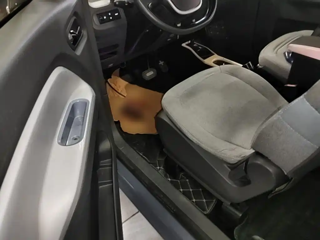 Wuling MINIEV — миниатюра 16