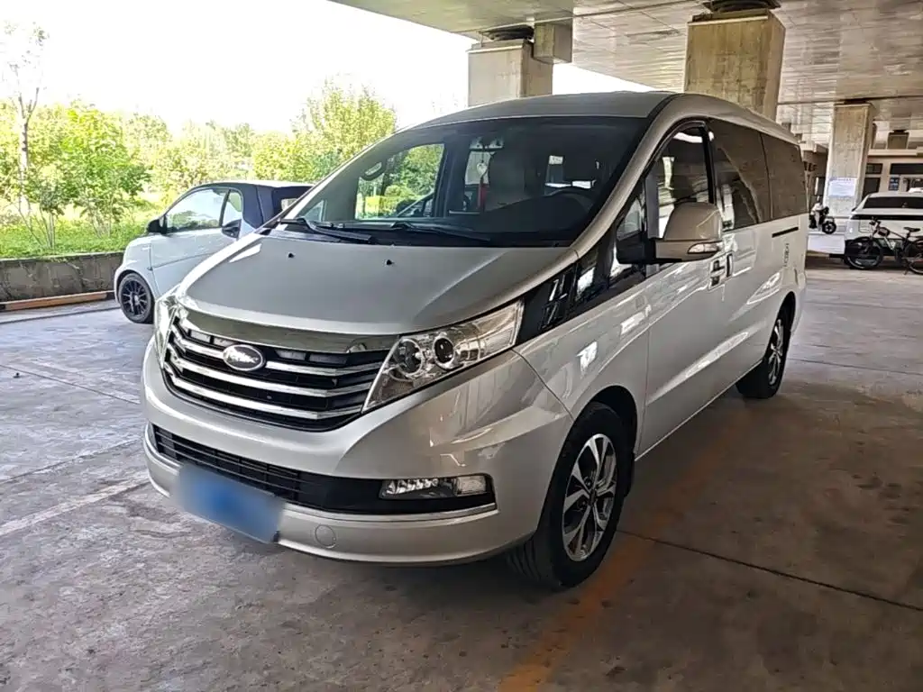 JAC Refine Рафаэль L5