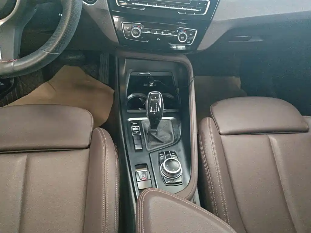 BMW X1 — миниатюра 14