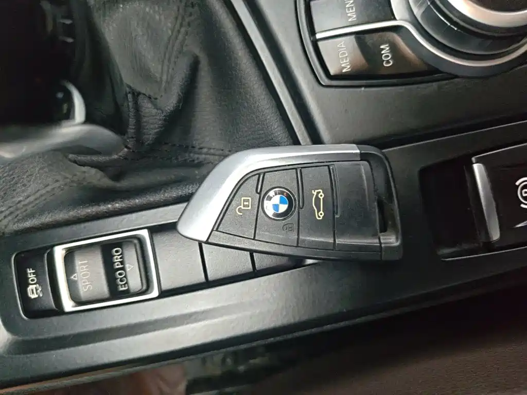 BMW X1 — миниатюра 9
