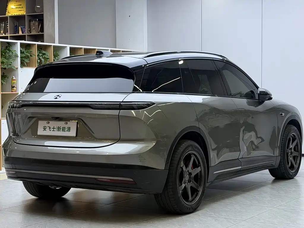 NIO ES6 — миниатюра 15