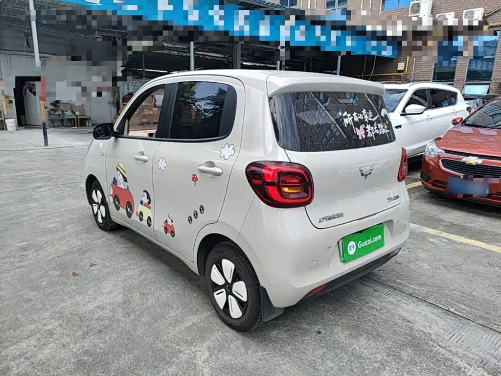 Wuling MINIEV — миниатюра 5