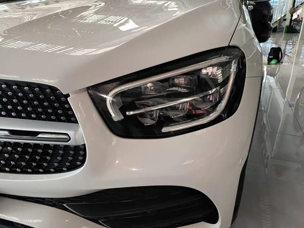 Mercedes-Benz GLC — миниатюра 24