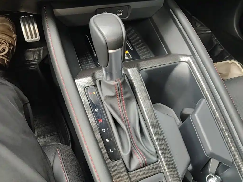 Honda Accord — миниатюра 14