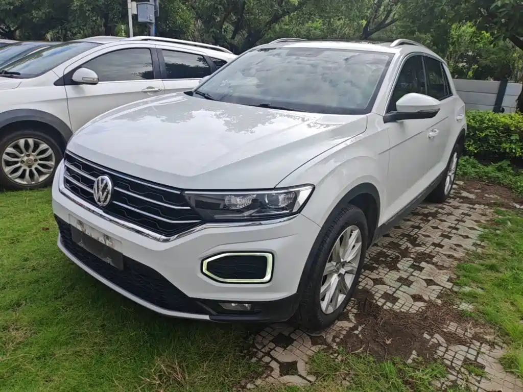 Volkswagen T-Roc — миниатюра 2