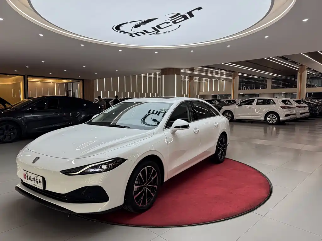 Roewe D7