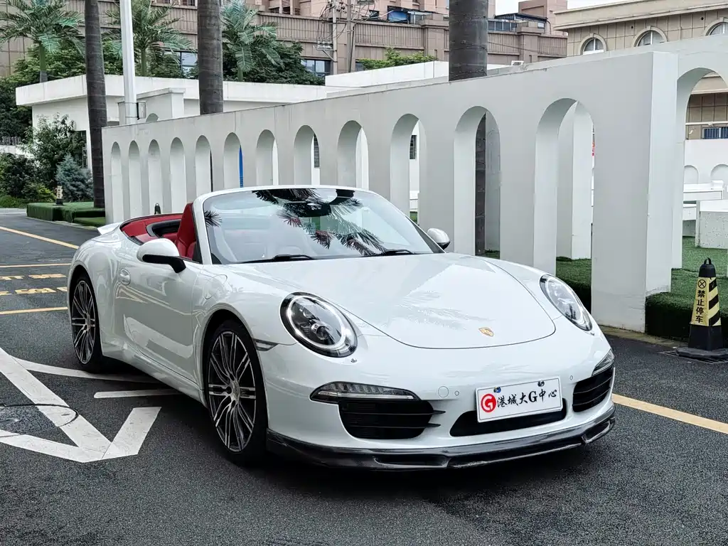 Porsche 911 2015 Carrera Cabriolet 3.4L Style Edition
