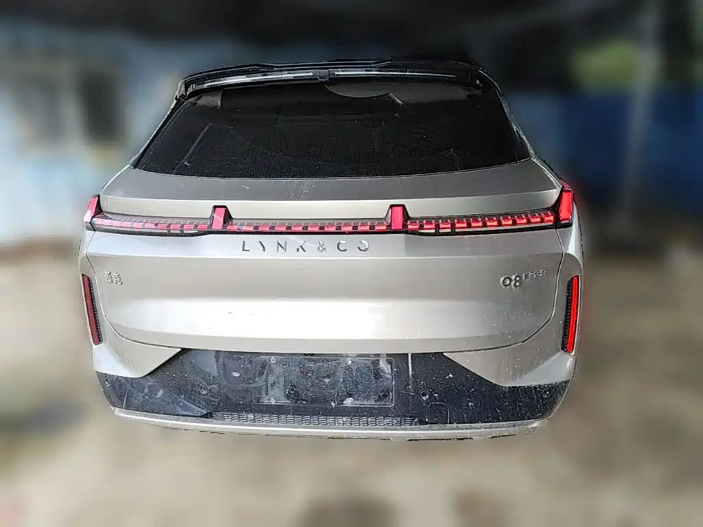 Lynk & Co 08 EM-P — миниатюра 8
