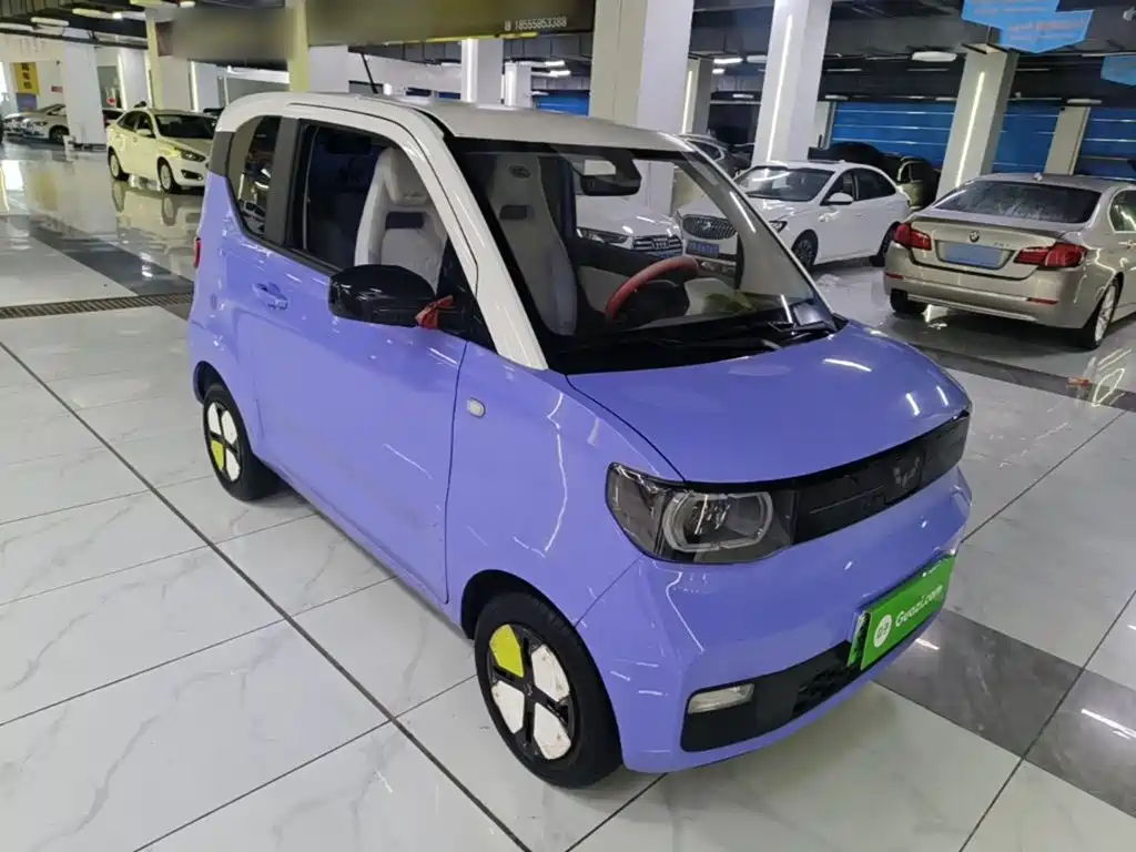 Wuling MINIEV — миниатюра 4