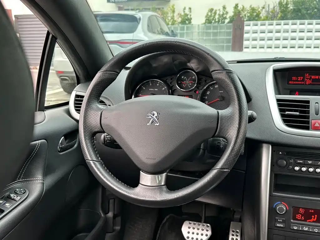 Peugeot 207 (Import) — миниатюра 17