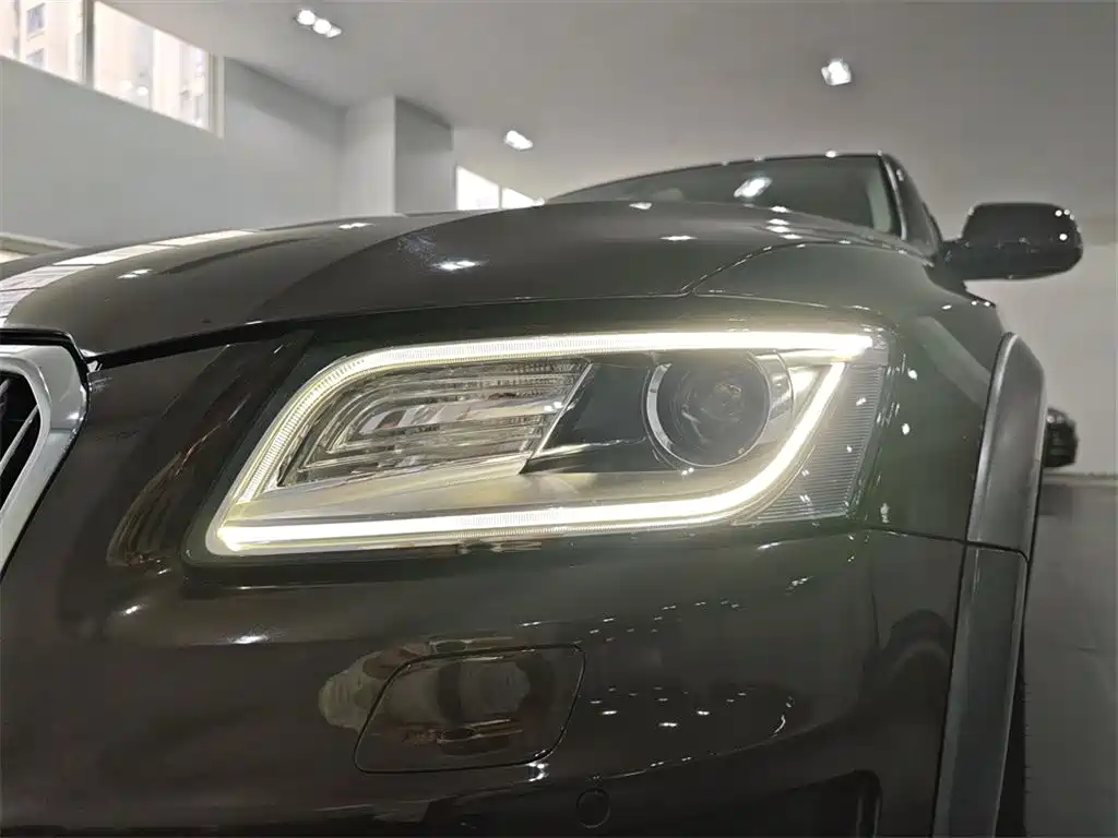 Audi Q5 — миниатюра 14