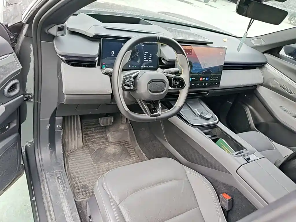 Lynk & Co 08 EM-P — миниатюра 10
