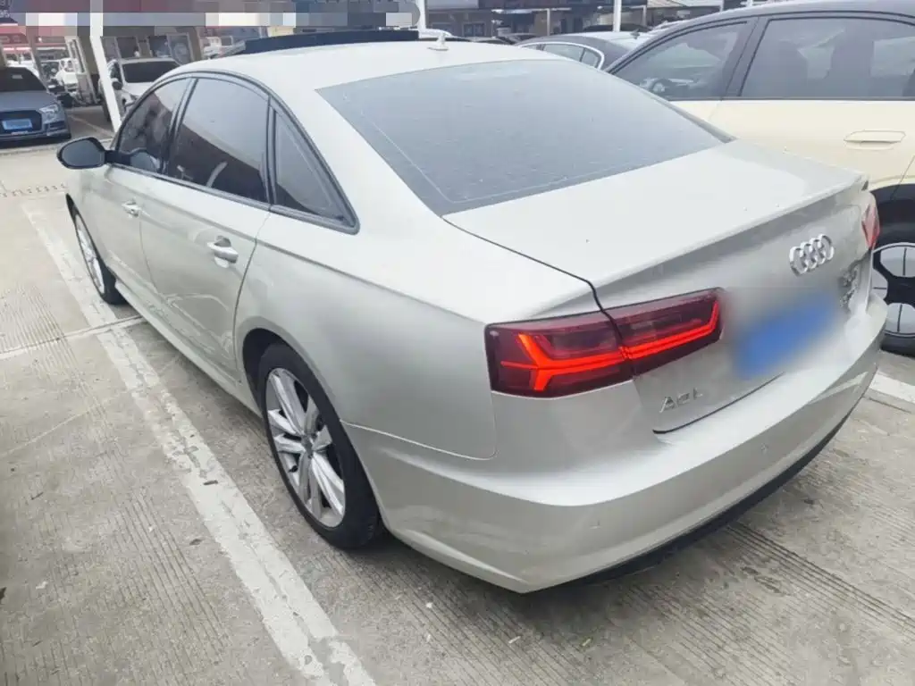 Audi A6L — миниатюра 5
