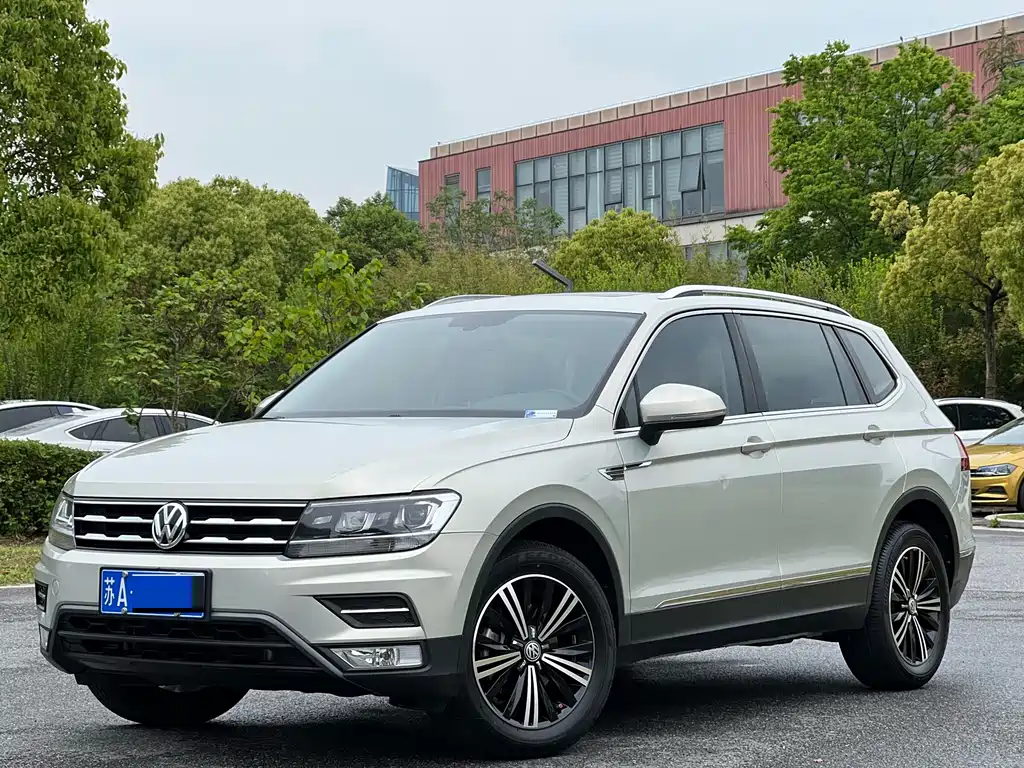 Volkswagen Tiguan L 2020