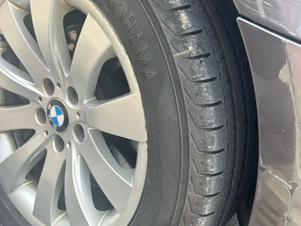BMW 7 Series — миниатюра 8