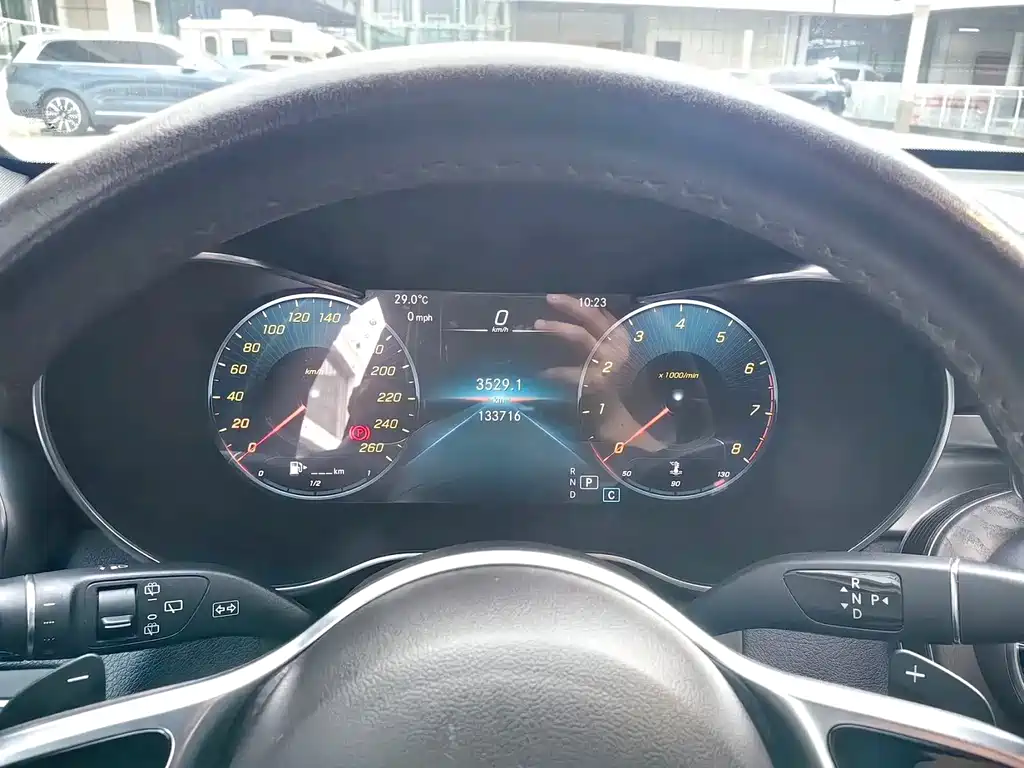 Mercedes-Benz GLC — миниатюра 8