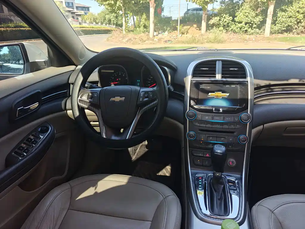 Chevrolet Malibu — миниатюра 14