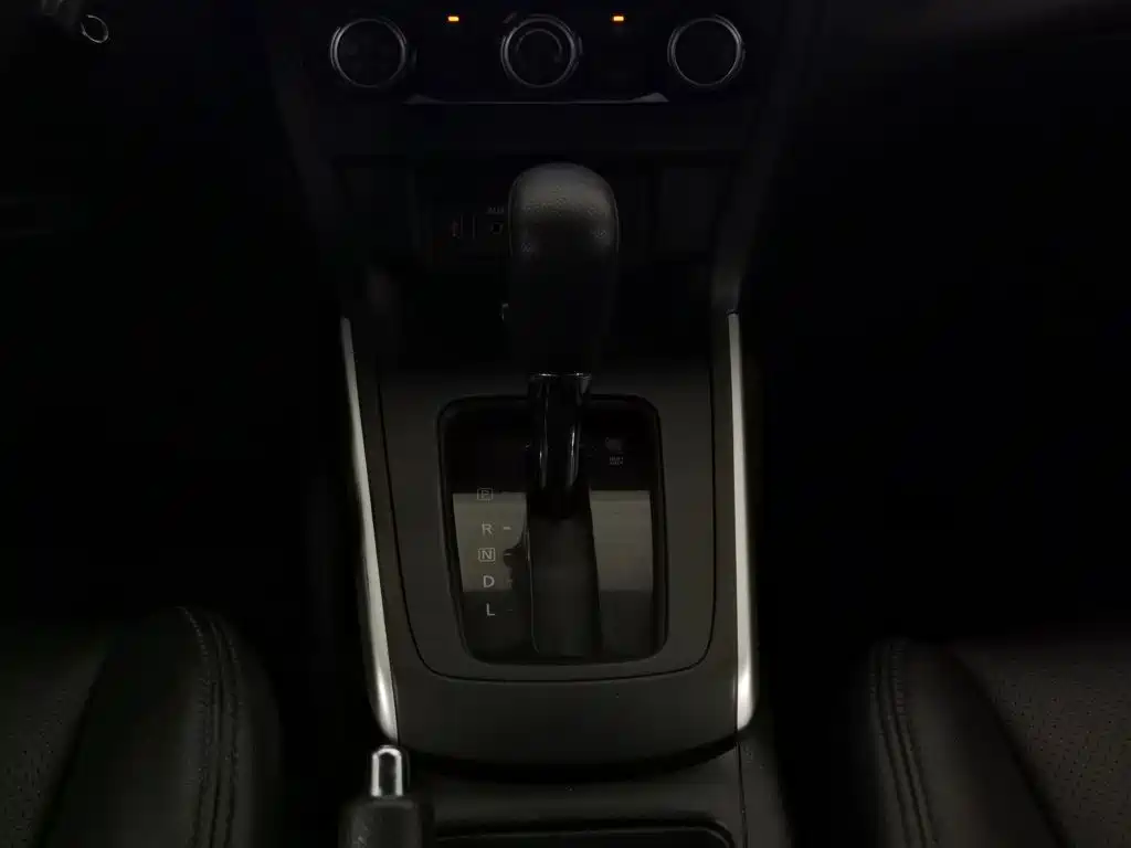 Nissan Sylphy — миниатюра 13