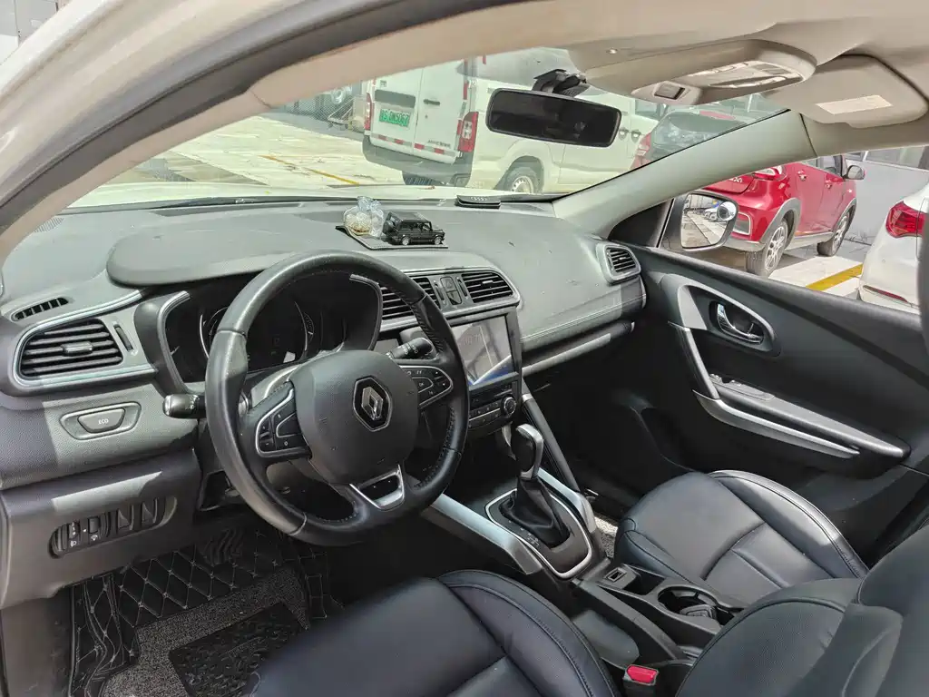 Renault Kadjar — миниатюра 6