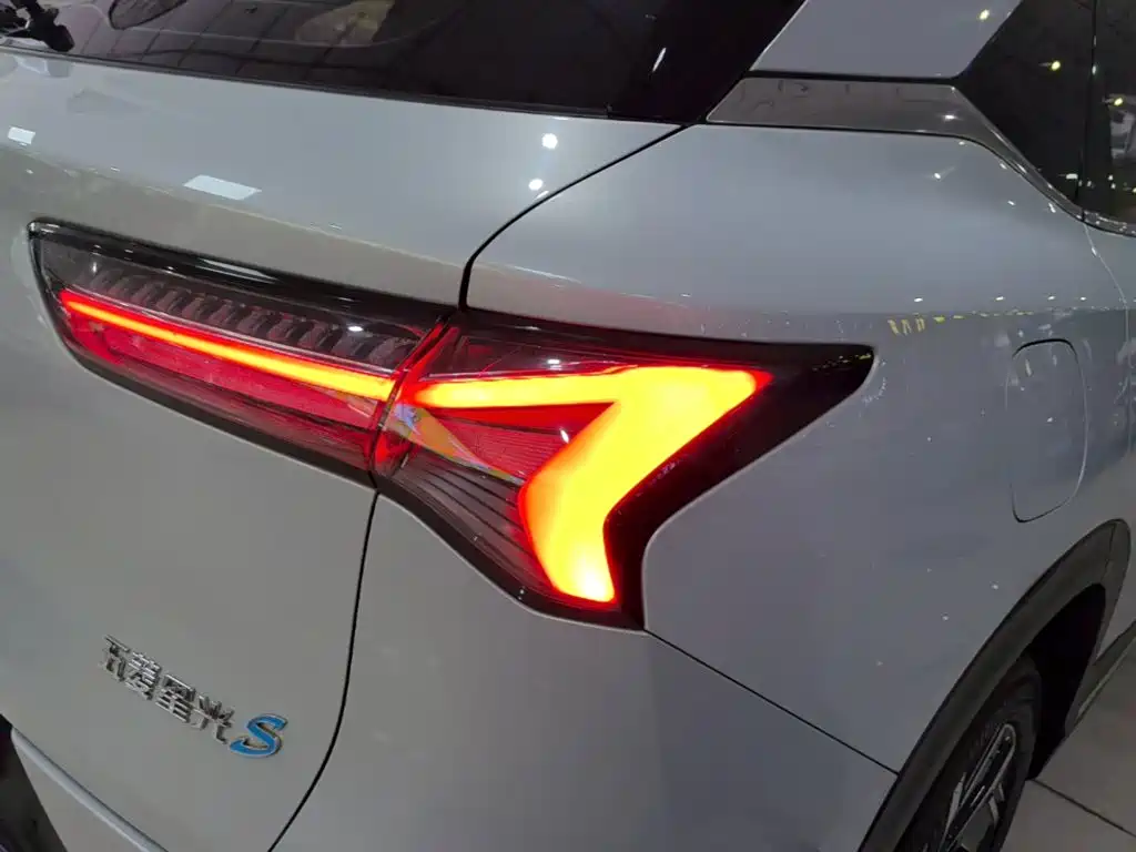 Wuling Xingguang S — миниатюра 8