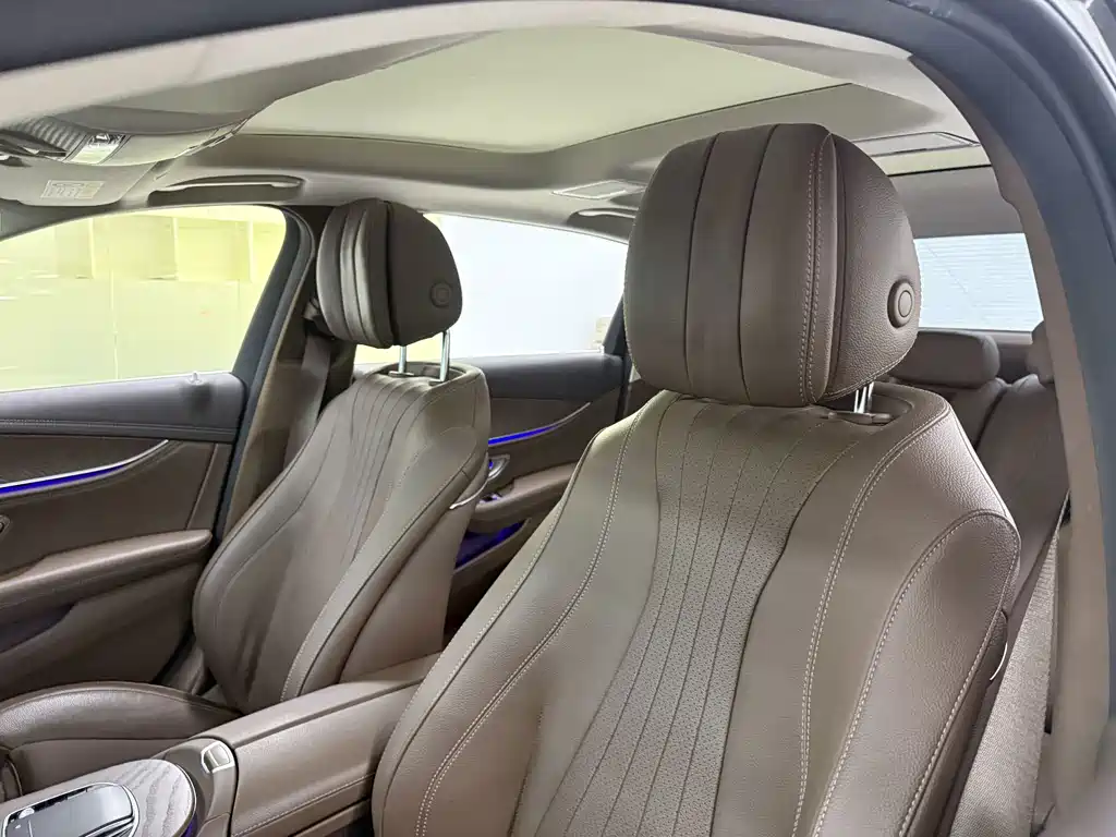Mercedes-Benz E-Class New Energy — миниатюра 11