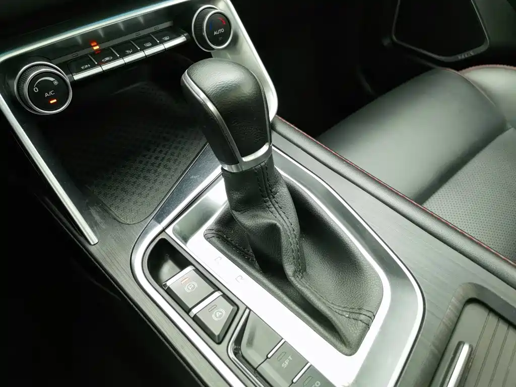 Geely Binrui — миниатюра 13